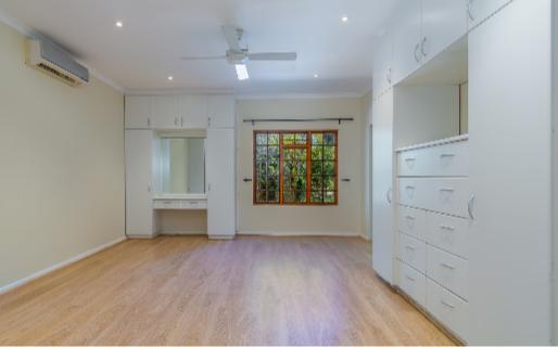3 Bedroom Property for Sale in Golden Acre Western Cape